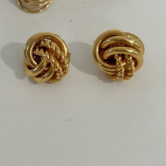 2 gold tone earring sets from the 80’s - Picture 3 of 7